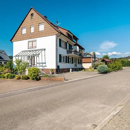 Apartmán Zum Alten Wald